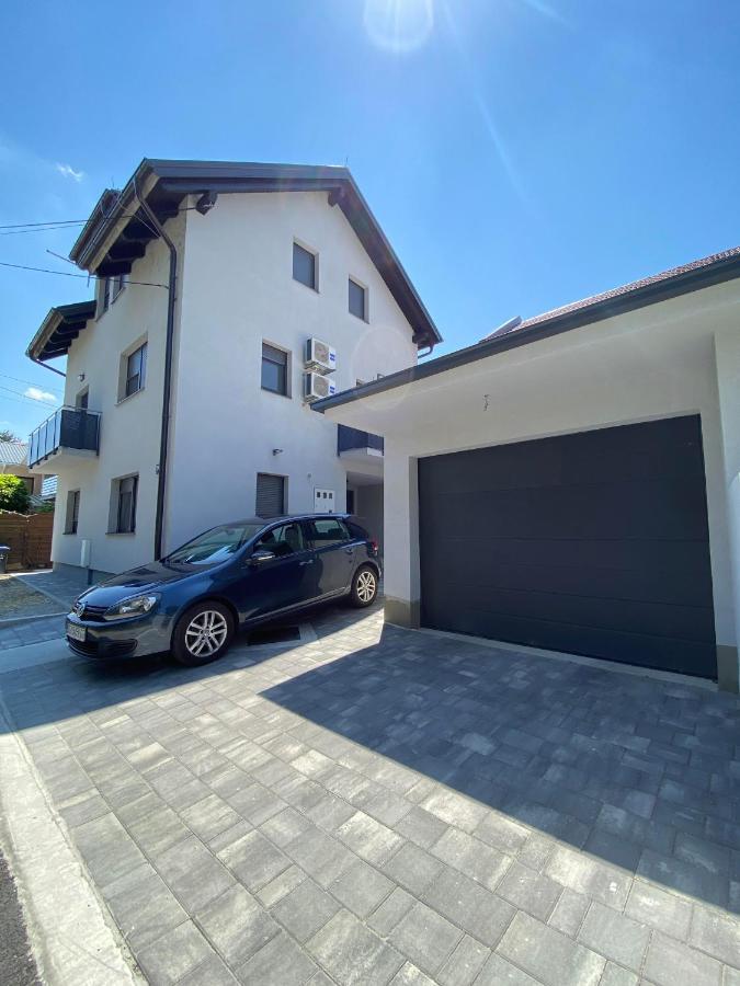 Apartment Silvia 萨格勒布 外观 照片
